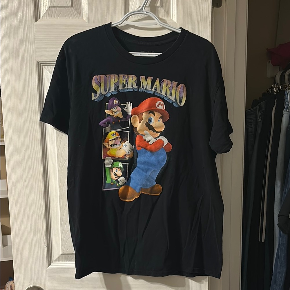 Super Mario Black Graphic T-Shirt